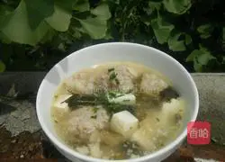  Illustration of how to make pickled cabbage, tofu and meatball soup 6