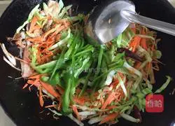 Seafood Fried Noodles Recipe Illustration 14