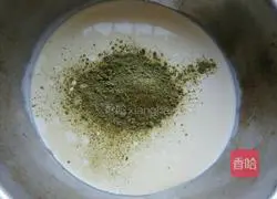 Illustration of how to make matcha mousse 9
