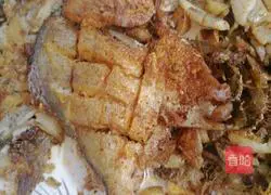 Illustration of how to make pan-fried white pomfret 4