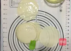 Xiao Lu loves to roll dough and eat spring pancakes with illustrations 5