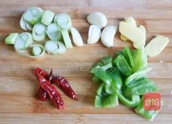 Illustration of how to cook beef brisket with potatoes 2