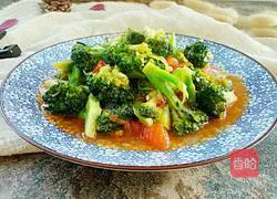 Illustration of how to stir-fry broccoli in tomato sauce 10