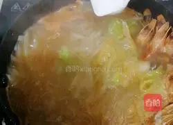 Illustration of how to look up at the stars 14