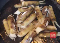 Illustration of how to stir-fry jellyfish 2