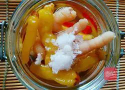 Recipe for secret pickled pepper chicken feet Illustration 15