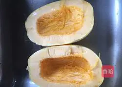 Illustration of Western Baked Spaghetti Squash 3
