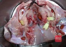 Illustration of authentic fish head with chopped pepper 3