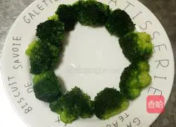 Illustration of how to make stir-fried tripe with broccoli 12