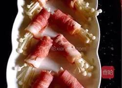 Enoki mushroom bacon roll recipe illustration 6