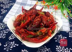 Illustration of how to make Sichuan style crayfish 12