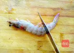 Illustration of how to make steamed tofu with anchovies and shrimp balls 2