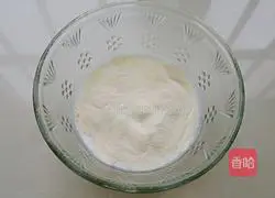 Illustration of how to make rainbow mousse 6