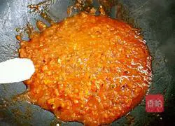 Illustration of how to make Italian tomato sauce 6