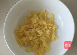 How to make black pepper mashed potato cakes Illustration 2