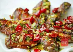 Illustration of how to make spicy fried chicken wings 12