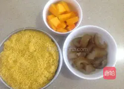 Illustration of how to make sea cucumber, pumpkin and millet porridge 1
