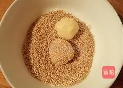 Illustration of making mashed potato and sesame dough 6