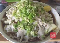 Illustration of how to make extra spicy oil-free chicken breast and steamed eggplant 4