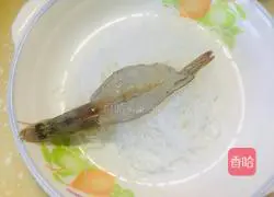 Illustration of how to make garlic vermicelli and open-back shrimp 3