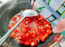 Illustration of how to make garlic lobster tail 8