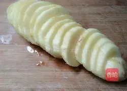 Illustration of how to make heart-shaped chicken soup and mashed potatoes 2