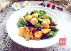 Illustration of how to make stir-fried quail eggs and three delicacies 17