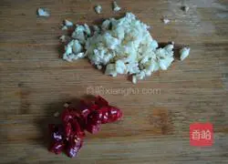 Illustration of how to make cold bitter chrysanthemum 3