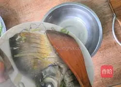 Illustration of steamed Wuchang fish 13