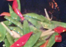 Illustration of how to stir-fry jellyfish 4