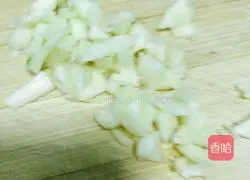 Illustration of how to make lettuce with garlic sauce and oyster sauce 3