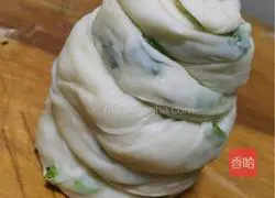 Illustration of how to make hand-shredded biscuits 9