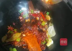 Illustration of how to make spicy crayfish 7