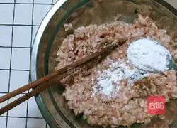 Illustration of how to make meatballs 2