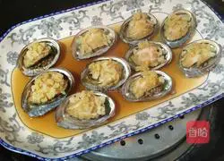 Illustration of how to make abalone with scallion oil 11