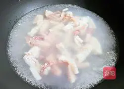 Cucumber Fried Squid Recipe Illustration 7