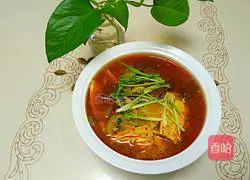 Illustration of how to make spicy soup with pig blood and mixed vegetables 4