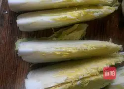 Illustration of how to make tomato sauce and baby cabbage 1