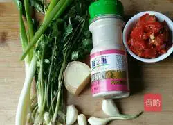 Illustration of braised fish head with chopped pepper 3