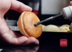 Illustration of how to make crispy puffs 17