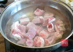 Illustration of braised taro ribs 3