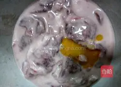 Illustration of how to make tomato sauce version of pot-roasted pork 3