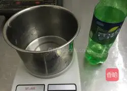 Illustration of how to make cherry blossom mousse 9