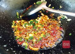 Illustration of how to make fish-flavored shredded pork 8