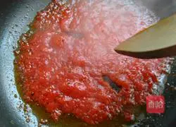 Illustration of how to make quail eggs in tomato sauce as complementary food for 11-month-old babies 5