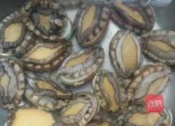 Illustration of how to make abalone with garlic vermicelli 1