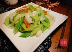 Illustration of how to stir-fry celery with lilies 17