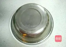 Illustration of how to make steamed pork ribs with taro powder 12