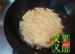 Illustration of making homemade ketchup for French fries 7