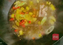 Sour Soup Illustration of how to make beef with enoki mushrooms 5